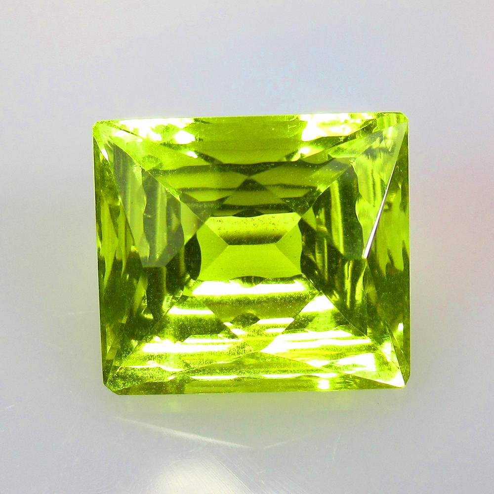 10.59 Ctw Natural Lemon Quartz Rectangle Cut: No Reserve! Title: 10.59 Ctw Natural Lemon Quartz Rectangle Cut Stone Clarity: VVS Gemstones: Natural Lemon Quartz Carat Weights: 10.59 Size/Dimensions: 13.60 x 12.10 x 9.50 mm Additional Information: