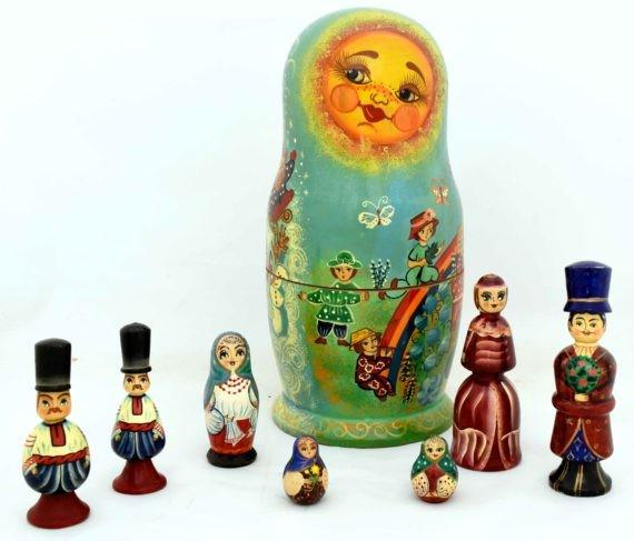 Matreshka: Matreshka. Traditional russian wooden nesting doll. Hand made, hand painted. Sergiyev Posad, 8 pcs. Dimensions: 11 × 23 cm Reserve: $180.00 Shipping: Domestic: Flat-rate of $40.00 to anywhere within