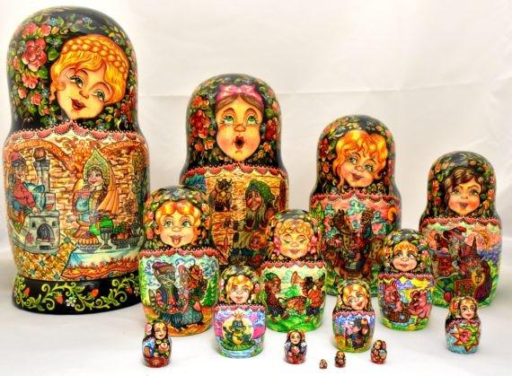Matreshka: Matreshka. Traditional russian wooden nesting doll. Handmade, handpainting with artist’s signature – Bakatin. Sergiyev Posad, 15 pcs. Dimensions: 30 × 14 cm Reserve: $390.00 Shipping: Domestic: F