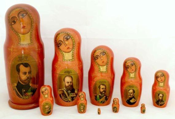 Matreshka: Matreshka. Traditional russian wooden nesting doll. Hand made, hand painted with artist’s signature. Sergiyev Posad, 10 pcs. Dimensions: 13 × 35 cm Reserve: $240.00 Shipping: Domestic: Flat-rate of