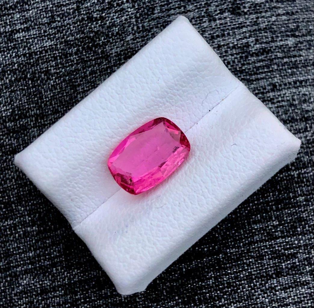 Best Quality Rubelite Tourmaline - 1.70 Carats (1 of 3)