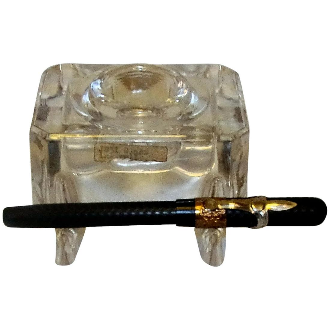Antique Glass Ink Well with 14Kt Gold Point Fountain Pen: This Antique Glass Ink Well with 14Kt Gold Point Fountain Pen is in excellent condition. No lid for well and do not know if it had one, but most did. Has a place for the writing instrument in front. M