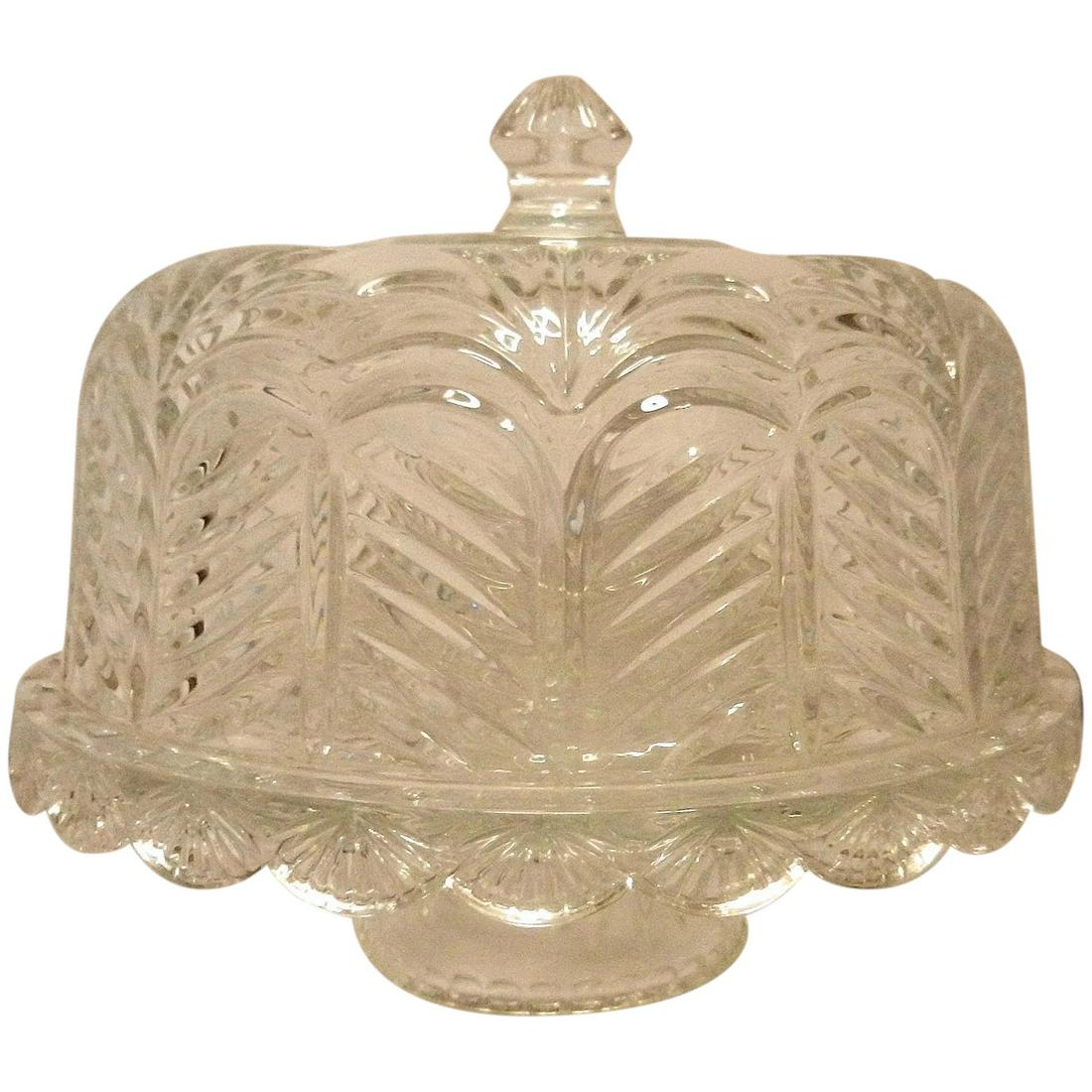 Vintage Crystal Glass Draped Designed Dome and Base with Scalloped Edges Pedestal Cake Plate/Saver: This Vintage Crystal Glass Draped Designed Dome and Base with Scalloped Edges Pedestal Cake Plate/Saver is in excellent condition. This is a very hard to find pattern and makes a stunning display for