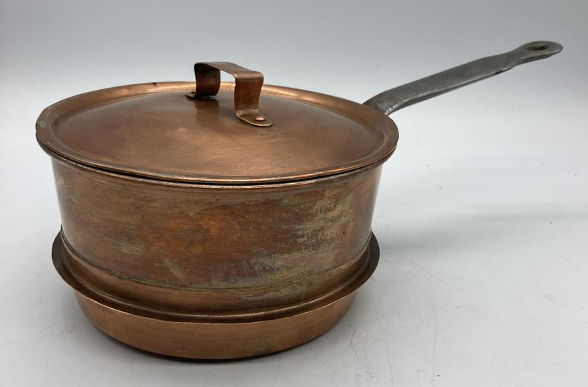 Antique Skultuna Lidded Copper Sauce Pan 1.5 Ltr: Title: Antique Skultuna Lidded Copper Sauce Pan 1.5 Ltr Date/Period: Dimension: 12" with handle x 6.5" x 4" deep Materials: Metal Additional Information: ANTIQUE SWEDISH 1.5 LITER COPPER POT Shipping: