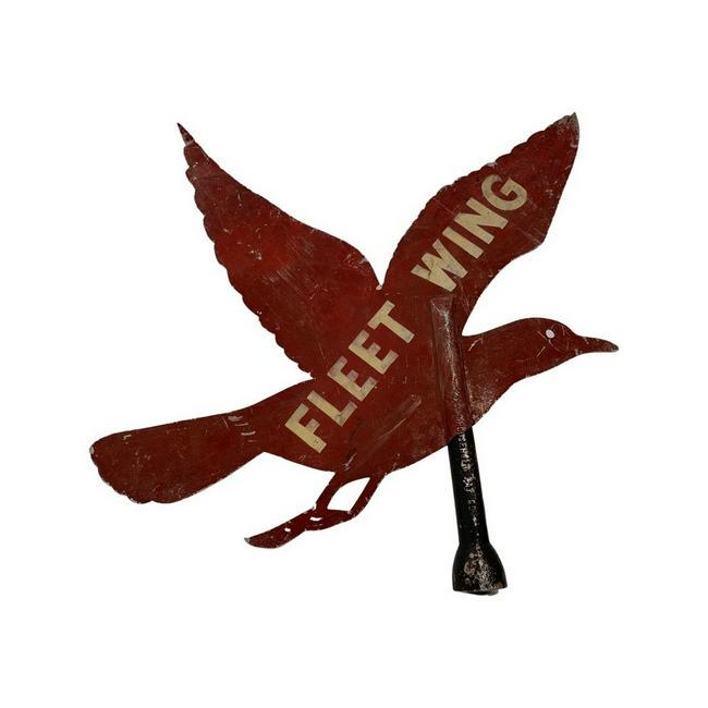Beautiful antigue Whirligig "Fleet Wing" bird: Title: Beautiful antigue Whirligig "Fleet Wing" bird Date/Period: 1930 Materials: aluminium Dimension: 50x50cm Description: Amazing and super rare whirligig of the oil company Fleet Wing. It is made o