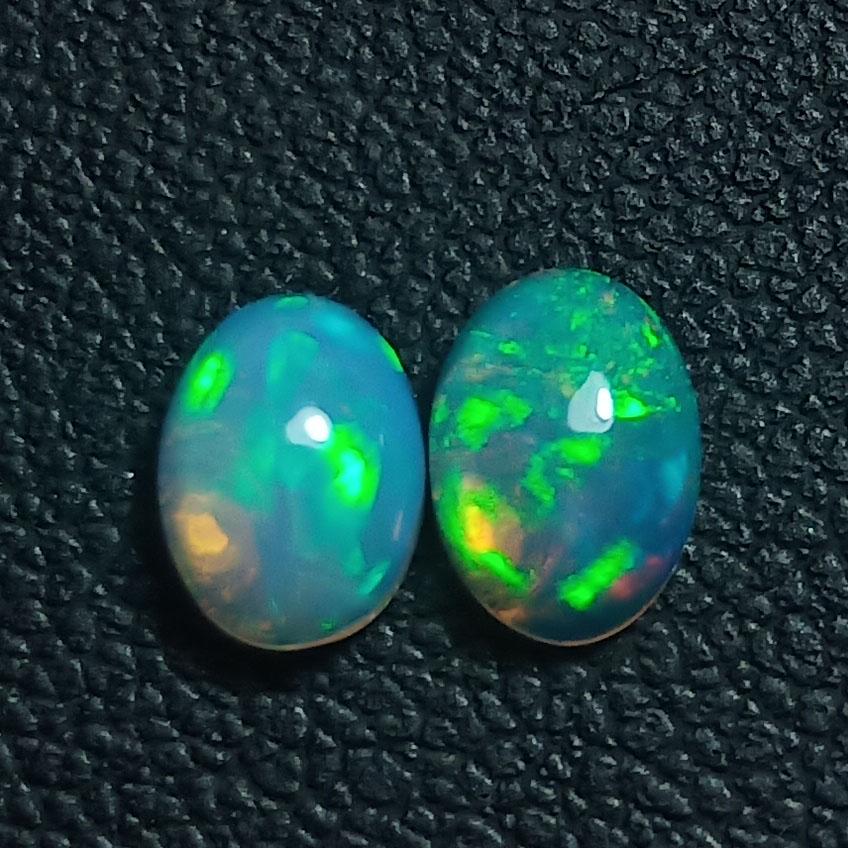 1.35Cts & 7x5mm ETHIOPIAN NATURAL OPAL PAIR OVAL SHAPE GOOD LUSTER LOOSE GEMSTON (1 of 5)
