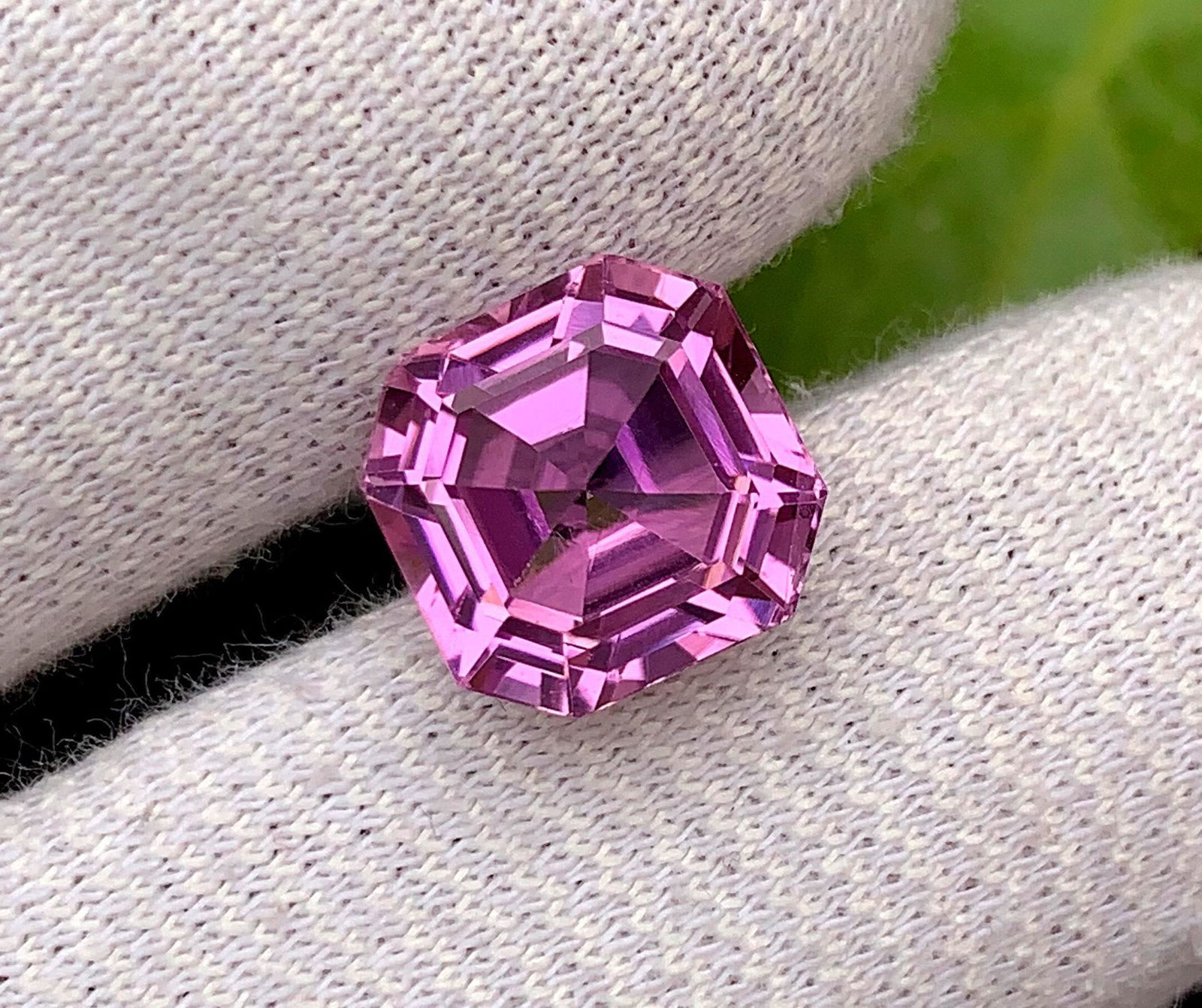 Top Color Shocking Pink Kunzite Loose Gemstone, Faceted Asscher Shape Kunzite, Fine Cut For Jewelry (1 of 7)