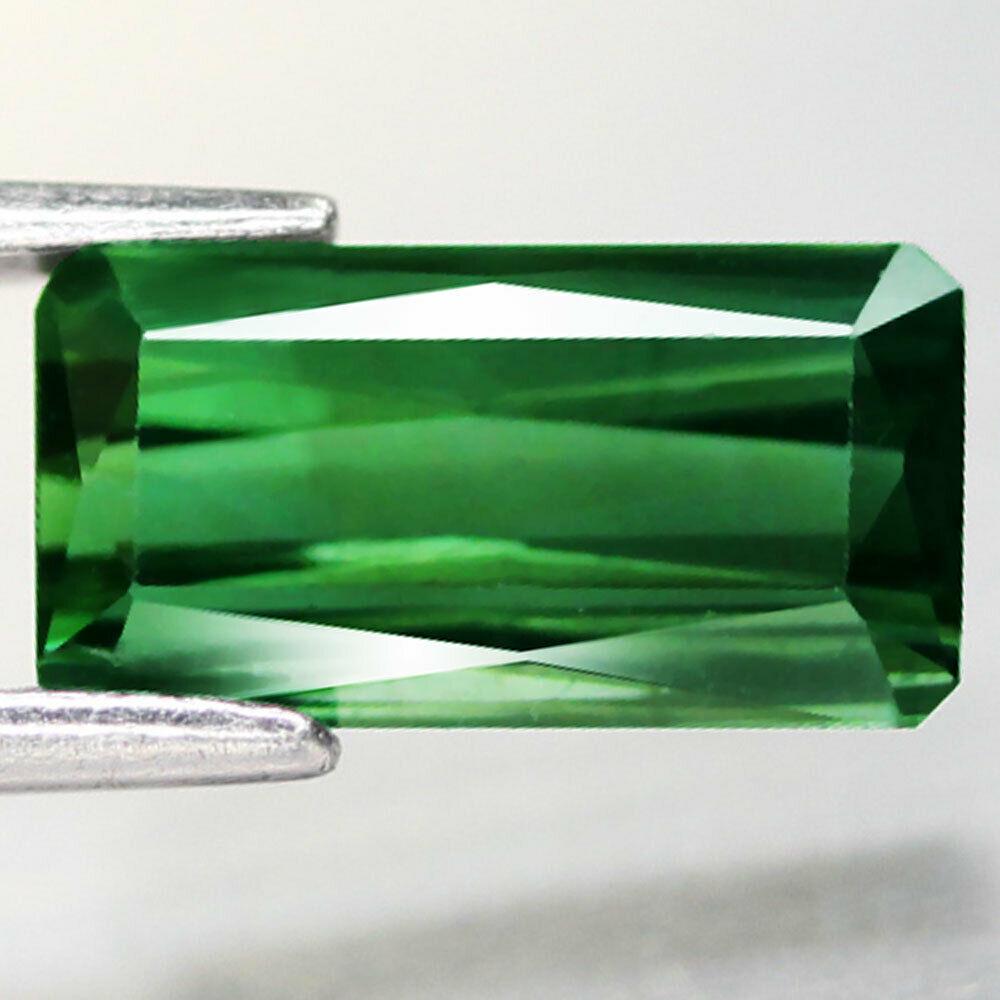 Green Neon Tourmaline Scissor Cut Unheated: Title: Green Neon Tourmaline Scissor Cut Unheated Gemstones: Tourmaline Carat Weights: 1,94 Size/Dimensions: 9,4 x 4,9x 4.2 mm Additional Information: Transparency: IF. Luster: superior. Origin: Mozam