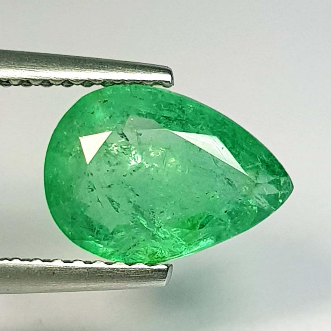 2.60 ct Natural Emerald (1 of 4)