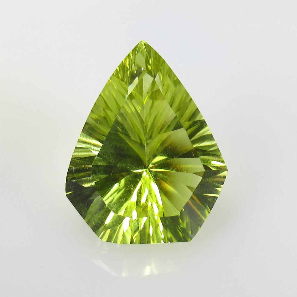 4.76 Ctw Natural Lemon Quartz Fancy Concave Cut: No Reserve! Title: 4.76 Ctw Natural Lemon Quartz Fancy Concave Cut Stone Clarity: VVS Gemstones: Natural Lemon Quartz Carat Weights: 4.76 Size/Dimensions: 15.50 x 12.50 x 8.10 mm Additional Informatio