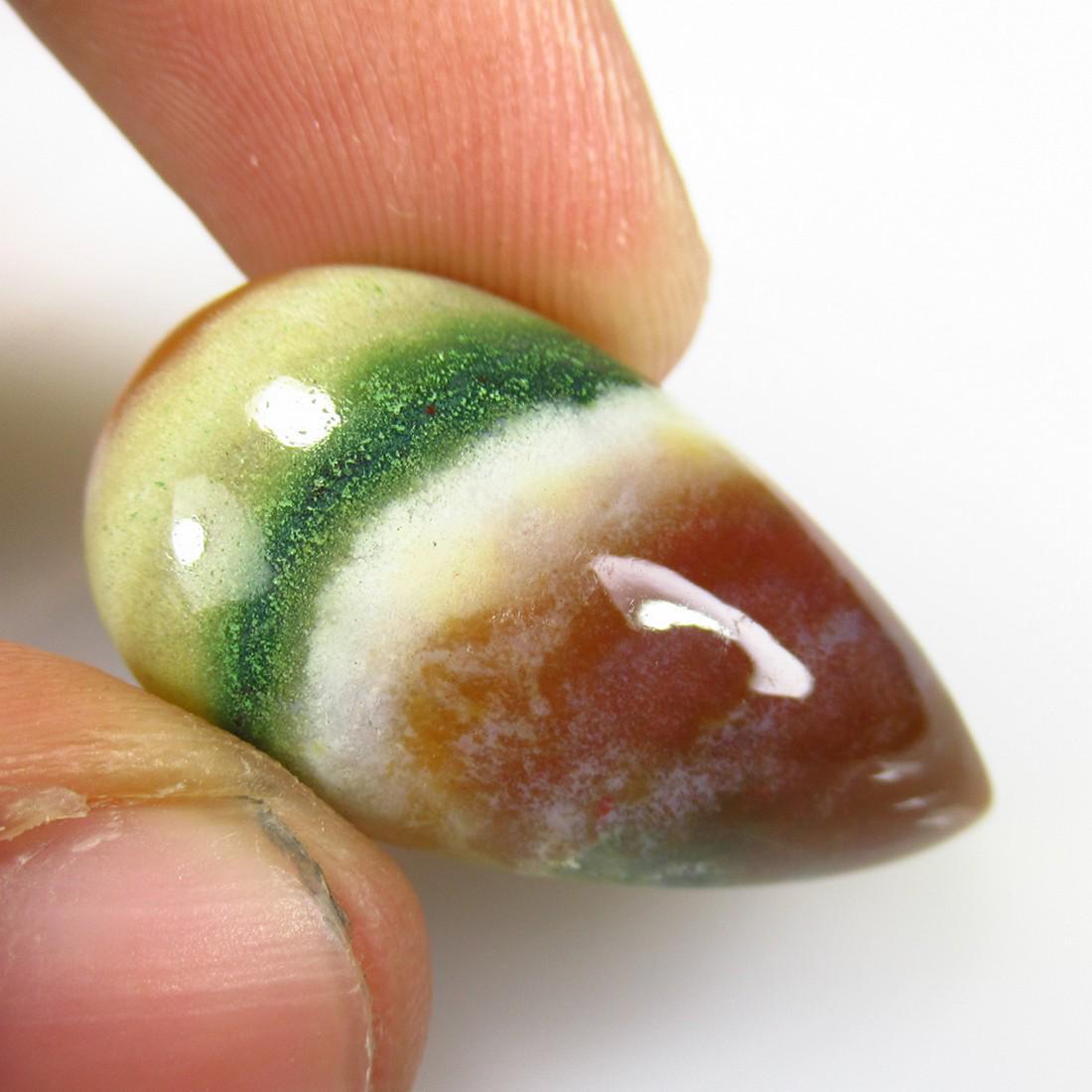25.91 Ctw Natural Jasper Pear Cabochon: No Reserve! Title: 25.91 Ctw Natural Jasper Pear Cabochon Stone Clarity: Opaque Gemstones: Natural Jasper Carat Weights: 25.91 Size/Dimensions: 13.00 x 16.60 x 8.60 mm Additional Information: Nice Pea