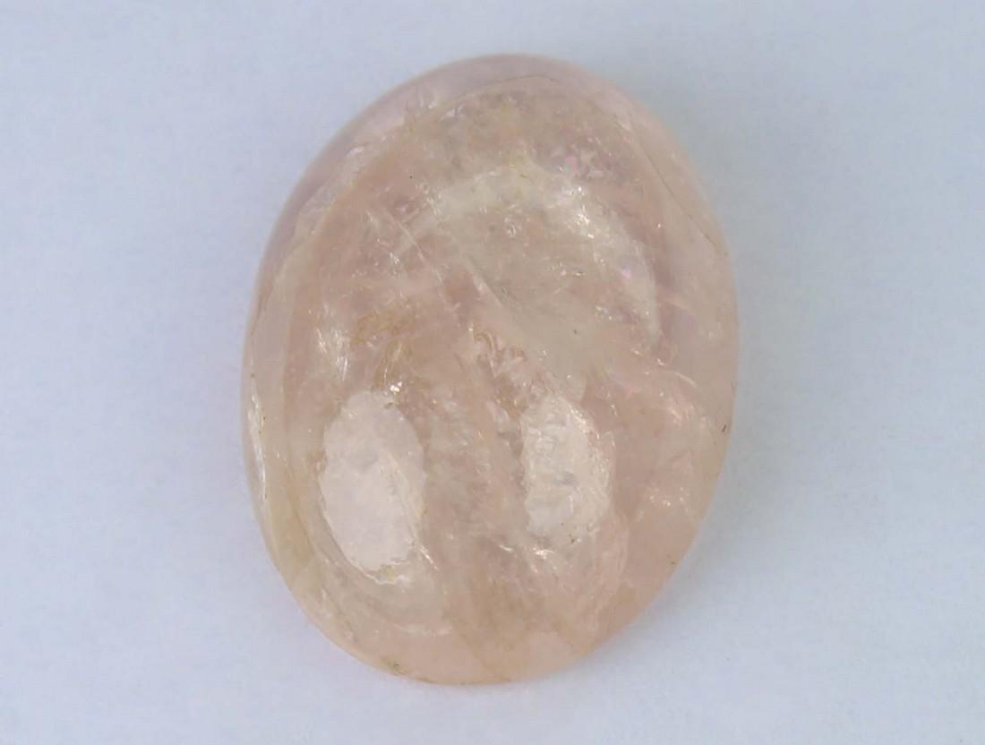 5.09 cts Natural Morganite: No Reserve! Gemstone : Natural Morganite Shape and cut : Oval Cabochon Weight : 5.09 Carats Measurements : 14x10 mm Color : Peach Transparency : Transparent Treatment : No Treatment Origin : India Cla