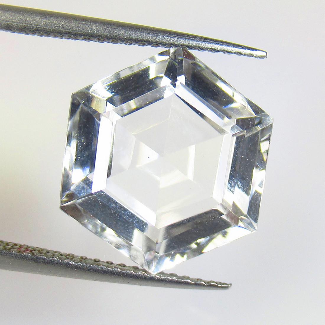 8.96 Ct Natural White Quartz Hexagon Cut (1 of 2)