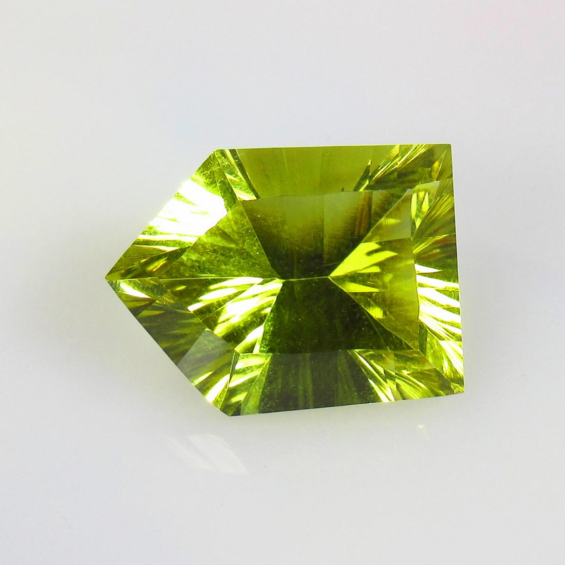 8.52 Ctw Natural Lemon Quartz Fancy Concave Cut: No Reserve! Title: 8.52 Ctw Natural Lemon Quartz Fancy Concave Cut Stone Clarity: VVS Gemstone: Natural Lemon Quartz Carat Weights: 8.52 Size/Dimensions: 15.40 x 11.70 x 8.50 mm Additional Info: Good 