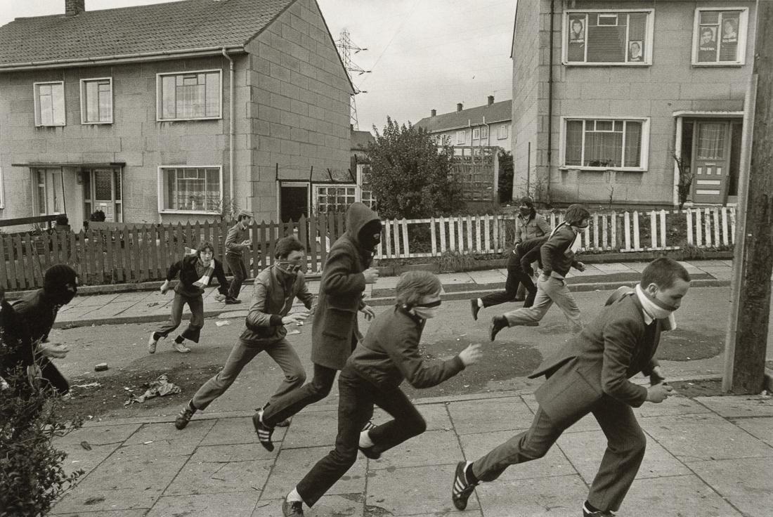 GILLES PERESS - The Morning Of Bobby Sands's Death: Artist: Gilles Peress Title: The Ballymurphy Estate On The Morning Of Bobby Sands's Death, Belfast, Northern Ireland, 1981 Medium: Photo Litho, 2008, China Dimensions: 8.5x5.7" Description: Heat Wax M