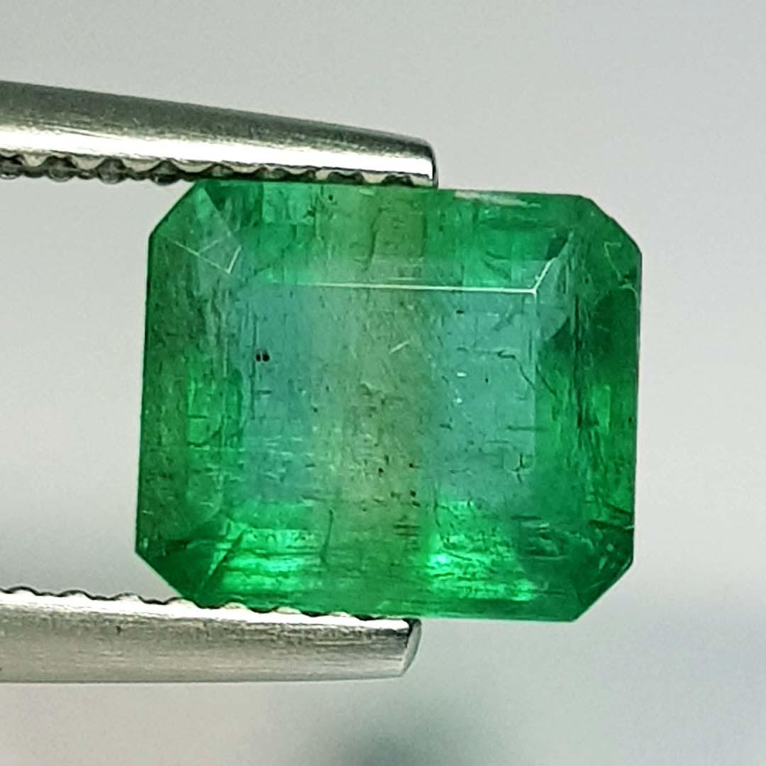 2.46 ct Natural Emerald (1 of 5)