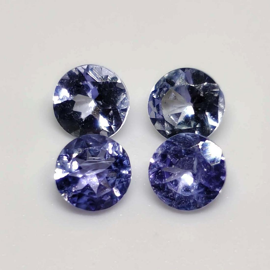 1.10 ct Natural Tanzanite Lot: No Reserve! Title: 1.10 ct Natural Tanzanite Lot Additional Information: Gemstones: Tanzanite Carat Weights: 1.10 ct Size/Dimensions: 4 X 4 X 2 mm Materials & Techniques: Tanzanite Weight Unit: Ct Shi