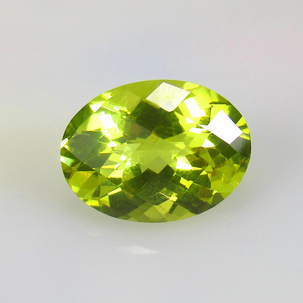 8.21 Ctw Natural Lemon Quartz Oval Cut: No Reserve! Title: 8.21 Ctw Natural Lemon Quartz Oval Cut Stone Clarity: VVS Gemstones: Natural Lemon Quartz Carat Weights: 8.21 Size/Dimensions: 16.10 x 11.90 x 8.60 mm Additional Information: Top Cl