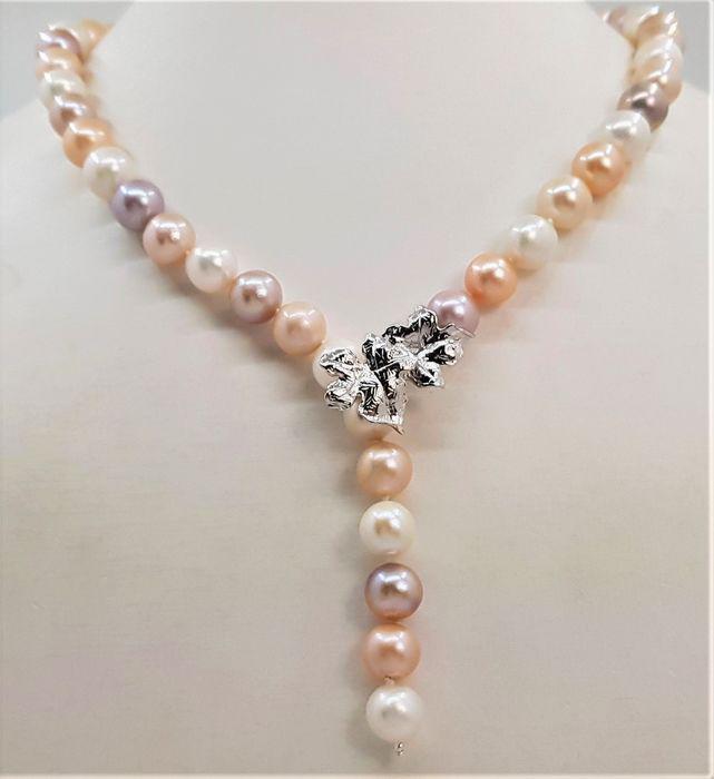 A beautiful necklace of multi-coloured Freshwater pearls, which will shine with the pastel colours (1 of 9)