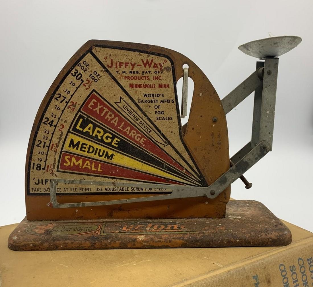 VINTAGE JIFFY WAY EGG SCALE PRIMITIVE Farm Equipment (1 of 6)