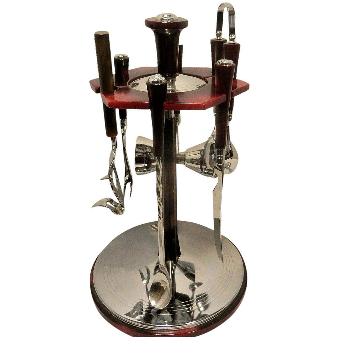 Vintage Glo Hill Bakelite Bar Tools & Revolving Stand Bakelite & Chrome Caddy: This rare and highly sought after Vintage Glo Hill Bakelite Bar Tools & Revolving Bakelite Stand & Chrome Caddy made in the 1960s by Glo Hill, a company known for its high end chrome and Bakelite bar