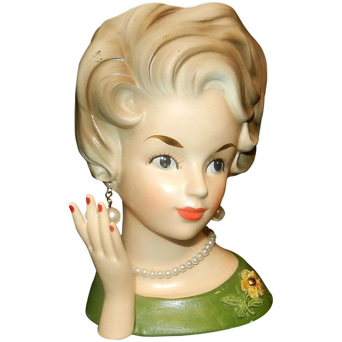 Ardco Lady Head Vase with Green Dress with Flowers Pearl Necklace and Earrings (1 of 7)