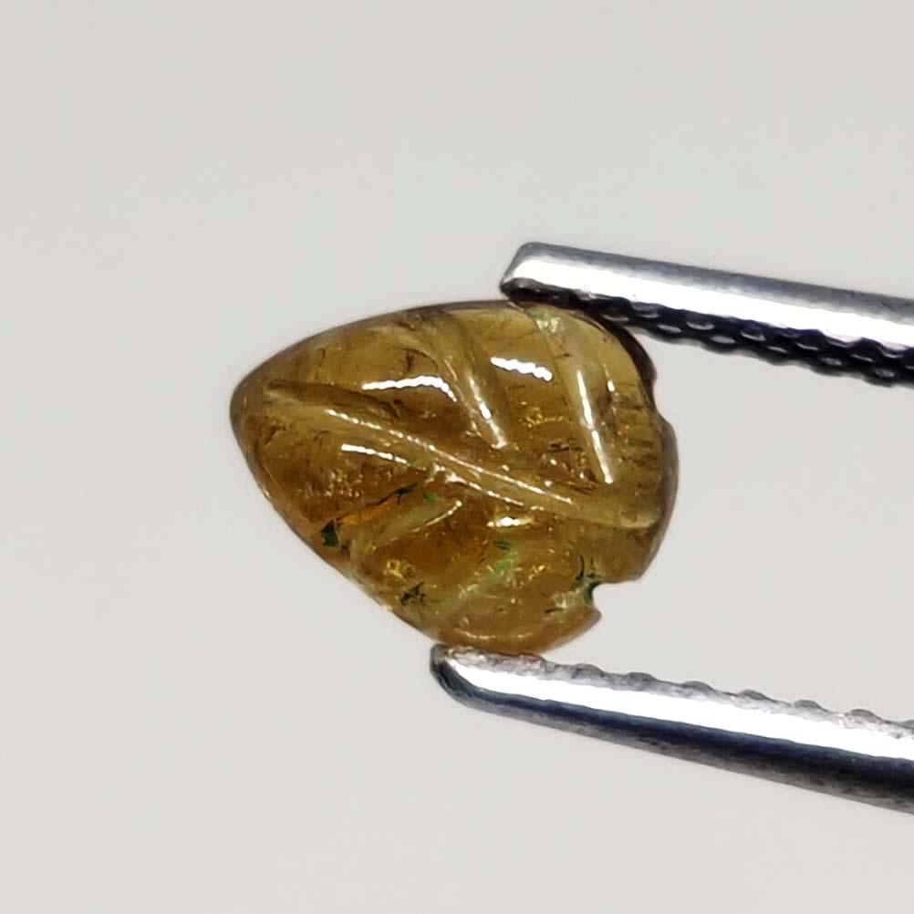 0.95 ct Natural Tourmaline Leaf Cut: No Reserve! Title: 0.95 ct Natural Tourmaline Leaf Cut Additional Information: Gemstones: Tourmaline Carat Weights: 0.95 ct Size/Dimensions: 6 X 5 mm Materials & Techniques: Tourmaline Weight Unit: Ct