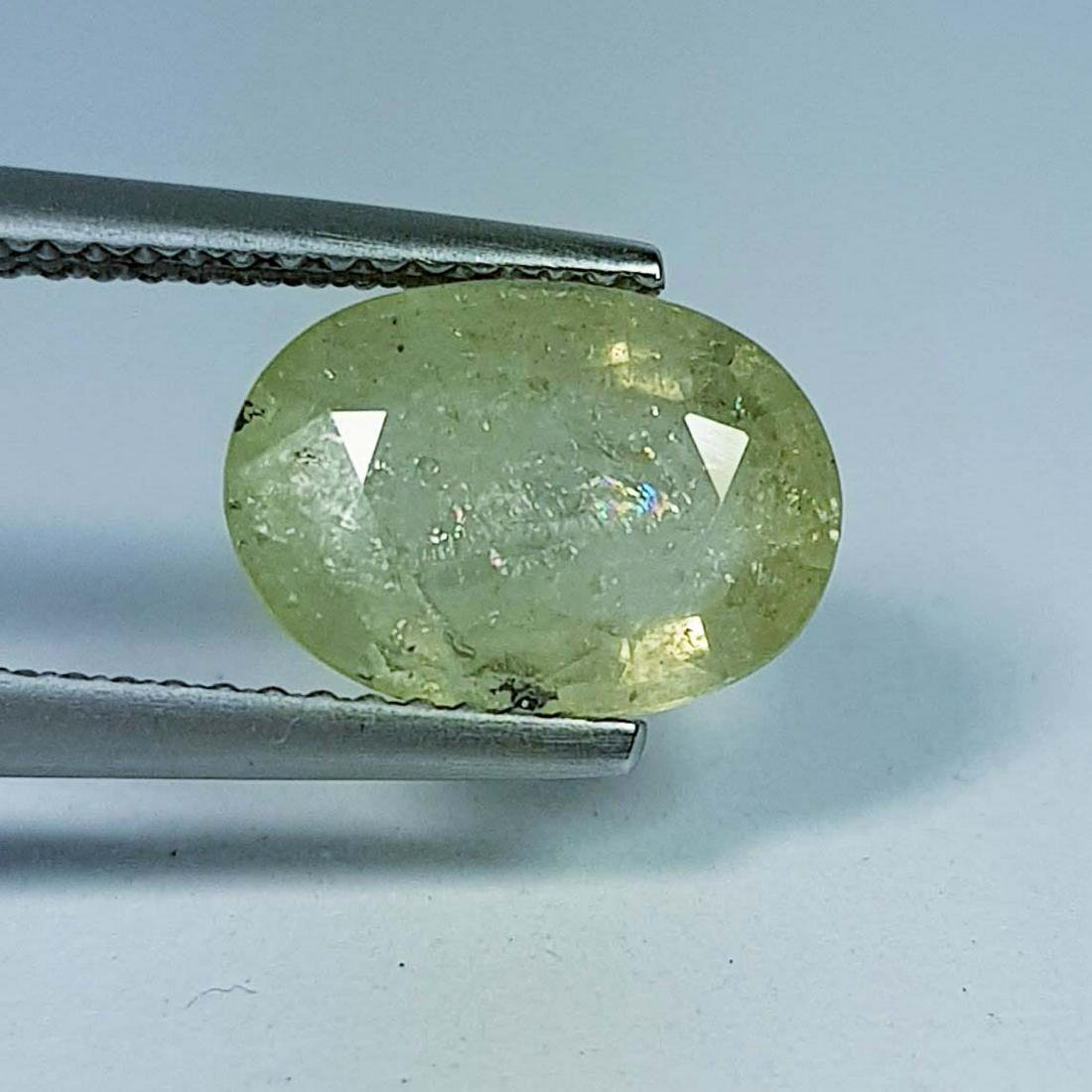 3.30 ct Natural Unheated Lemon Sapphire: No Reserve! Title: 3.30 ct Natural Unheated Lemon Sapphire Color/Clarity: Lemon / VS Gemstones: Sapphire Carat Weights: 3.3 Size/Dimensions: 11.00 x 8.00 x 3.80 Additional Information: Oval / Srilanka
