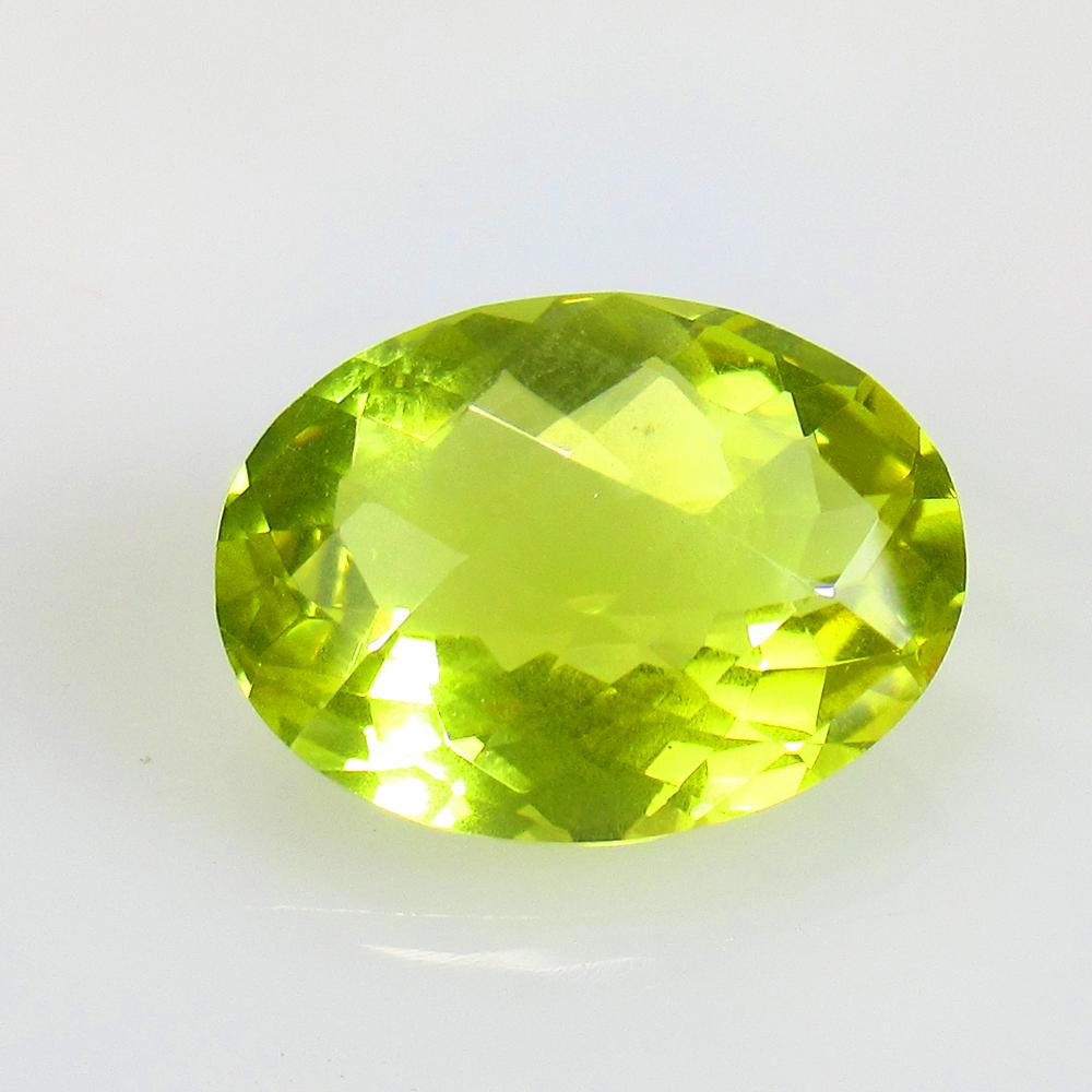 7.80 Ctw Natural Lemon Quartz Oval Checkerboard Cut: No Reserve! Title: 7.80 Ctw Natural Lemon Quartz Oval Checkerboard Cut Stone Clarity: VVS Gemstones: Natural Lemon Quartz Carat Weights: 7.8 Size/Dimensions: 16.10 x 12.10 x 7.50 mm Additional Informa