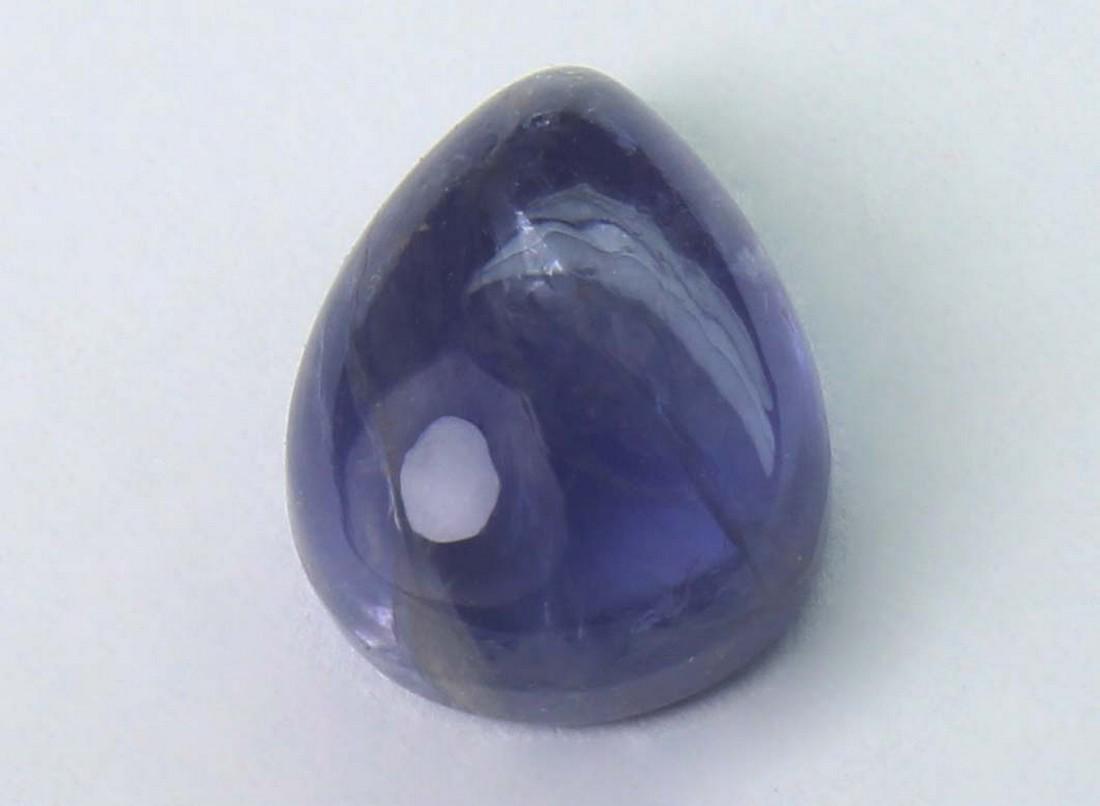 1.60 cts Natural Iolite: No Reserve! Gemstone : Natural Iolite Shape and cut : Pear Cabochon Weight : 1.53 carats Measurements : 8.60x6.60x3.95 mm Colour : Violite Transprancy : Transparent Treatment : No Treatment Origin : N