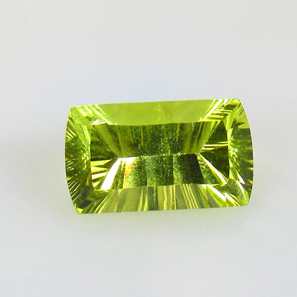 6.12 Ctw Natural Lemon Quartz Concave Cut: No Reserve! Title: 6.12 Ctw Natural Lemon Quartz Concave Cut Stone Clarity: VVS Gemstones: Natural Lemon Quartz Carat Weights: 6.12 Size/Dimensions: 14.70 x 8.50 x 7.20 mm Additional Information: Good
