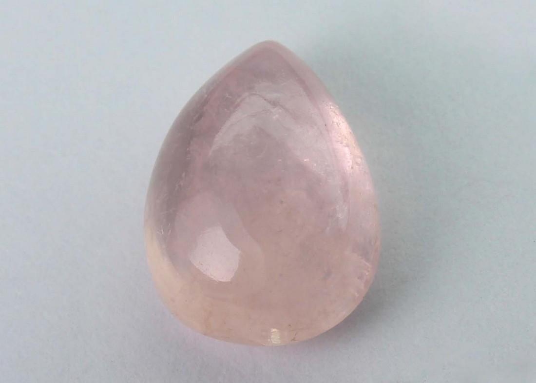 4.34 cts Natural Morganite Lot: No Reserve! Gemstone : Natural Morganite Shape and Cut : Pear Cabochon Weight : 4.34 carats Measurements : 12.29x9.10x5.52 mm Color : Peach Transparency : Transparent Treatment : No Treatment Origin :