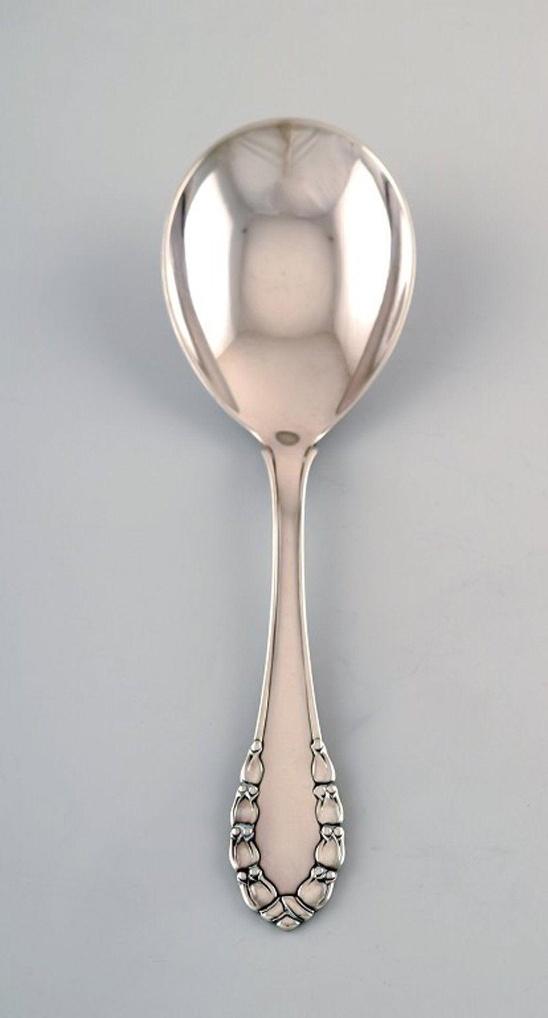 Georg Jensen "Lily of the Valley" serving spoon in sterling silver. (1 of 5)