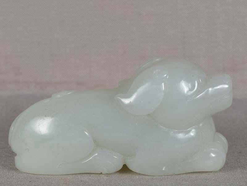 Chinese white jade carving DOG (1 of 5)