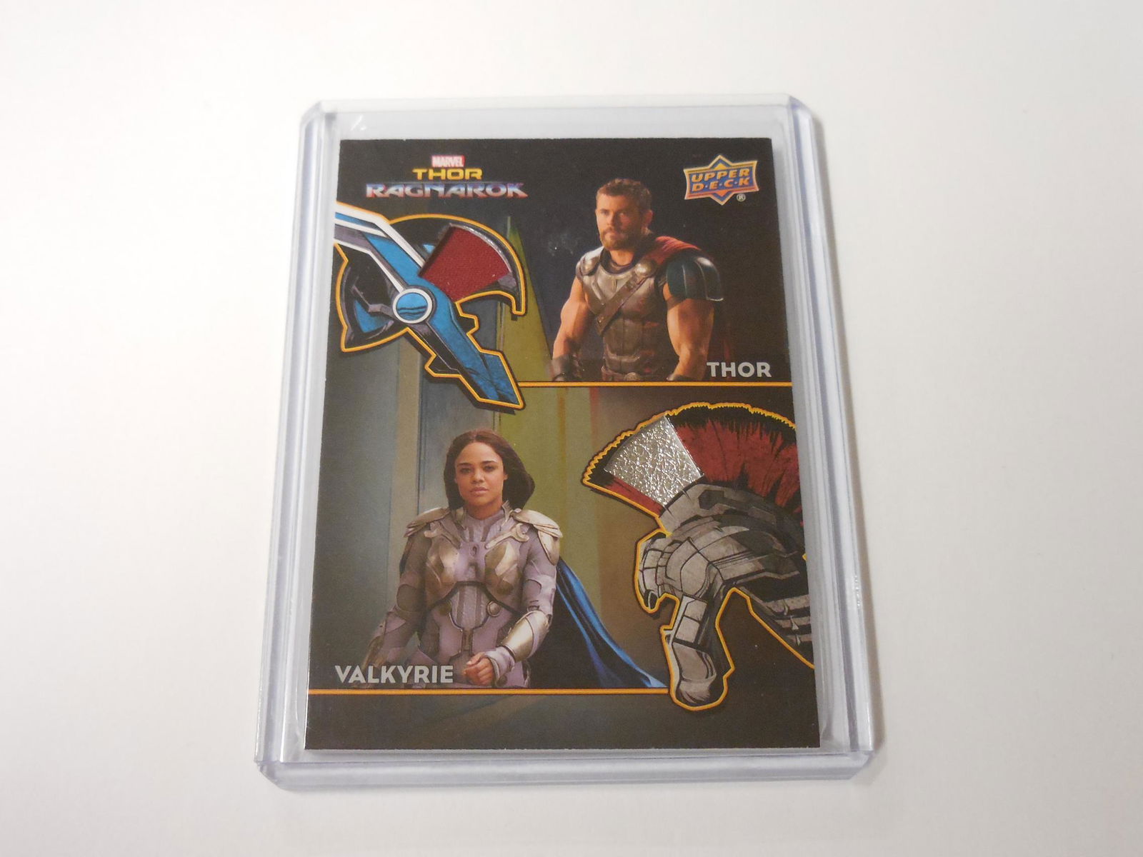 17 MARVEL THOR VALKYRIE DUAL RELIC (1 of 2)