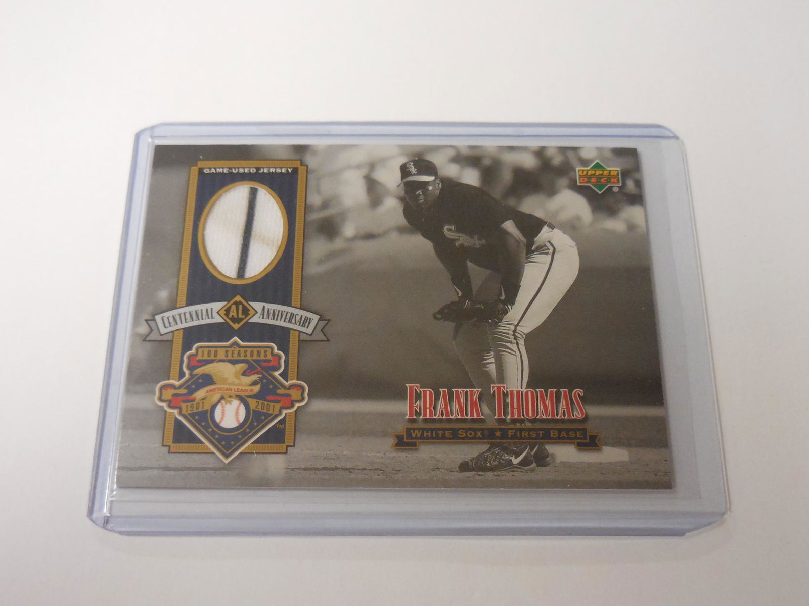 2001 UD FRANK THOMAS GAME JERSEY (1 of 2)