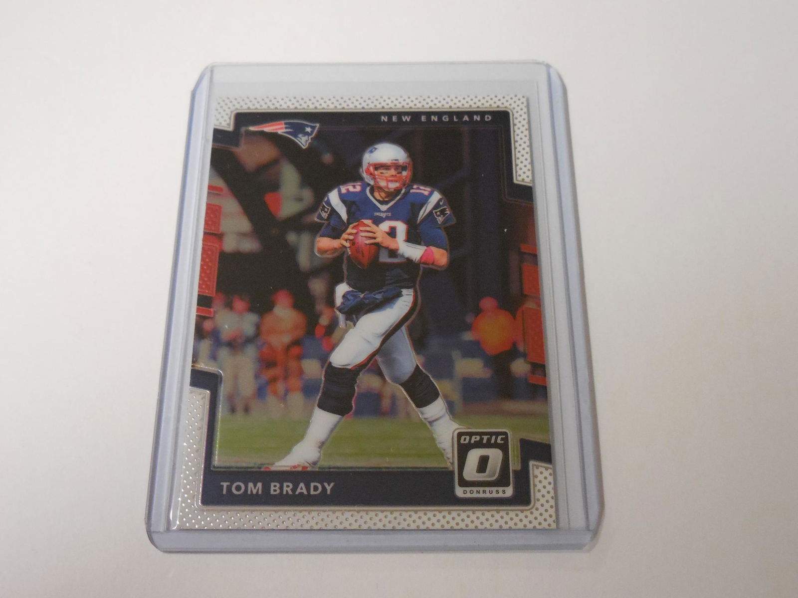 17 DONRUSS OPTIC TOM BRADY PATRIOTS (1 of 2)