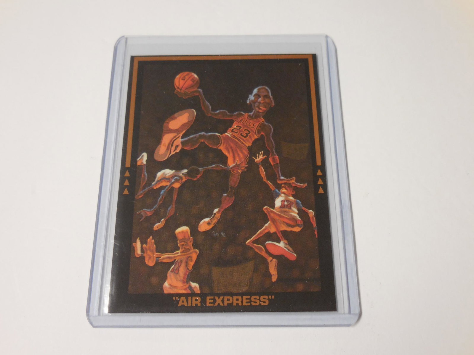 1990 MICHAEL JORDAN AIR EXPRESS CARD: THIS IS A WONDERFUL CARD FOR ANY COLLECTOR! PLEASE VIEW THE PHOTO(S) TO HELP DETERMINE THE CONDITION OF THIS ITEM BUT I DO MY BEST TO LIST AN APPROXIMATE CONDITION UNDER THE CONDITION SECTION. PLEASE 