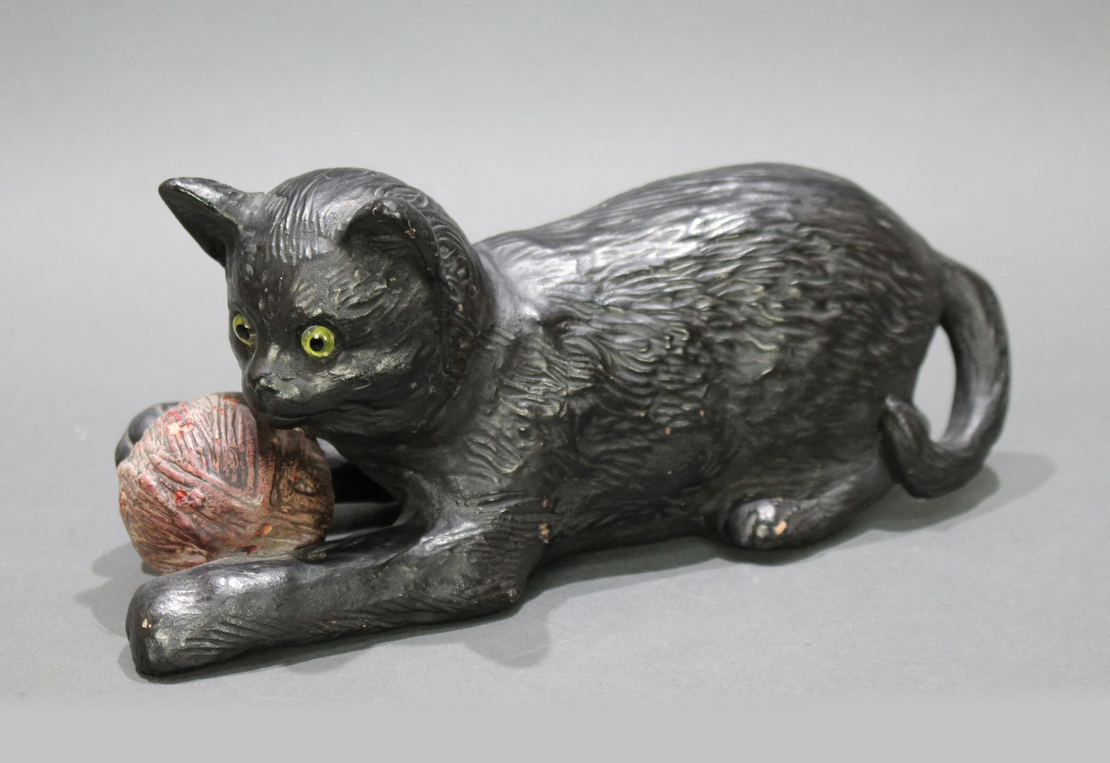 Bretby Black Cat 1518: Bretby Black Cat 1518 Bretby, Made in England Black Cat 1518 Height: 12 cm / 4 3/4 in Stamped Bretby with model number to underside Good antique condition. Some paint loss as pictured Reserve: $42.00