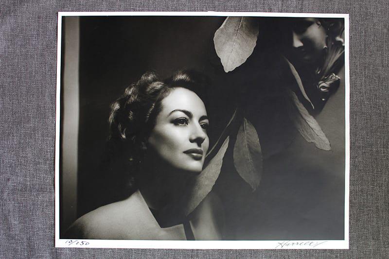 Joan Crawford by George Hurrell - Hurrell Portfolio III (1932) 16" x 20" US Photographic Print: Joan Crawford by George Hurrell - Hurrell Portfolio III (1932) 16" x 20" US Photographic Print #XX/250 Condition: VG - Hurrell Stamp on back of item Reserve: $382.50 Shipping: Domestic: Flat-rate of $