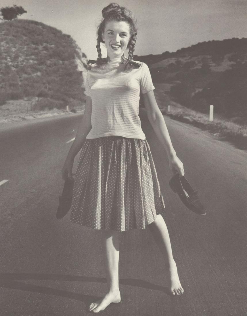ANDRE DE DIENES -Marilyn Monroe ( Norma Jean): Artist: ANDRE DE DIENES Print Title: Marilyn Monroe ( Norma Jean) Medium: Photo-lithograph Printed 1980’s in the USA Image size (inches) approx. 11.5 x 9.5” Andre De Dienes De Dienes was a