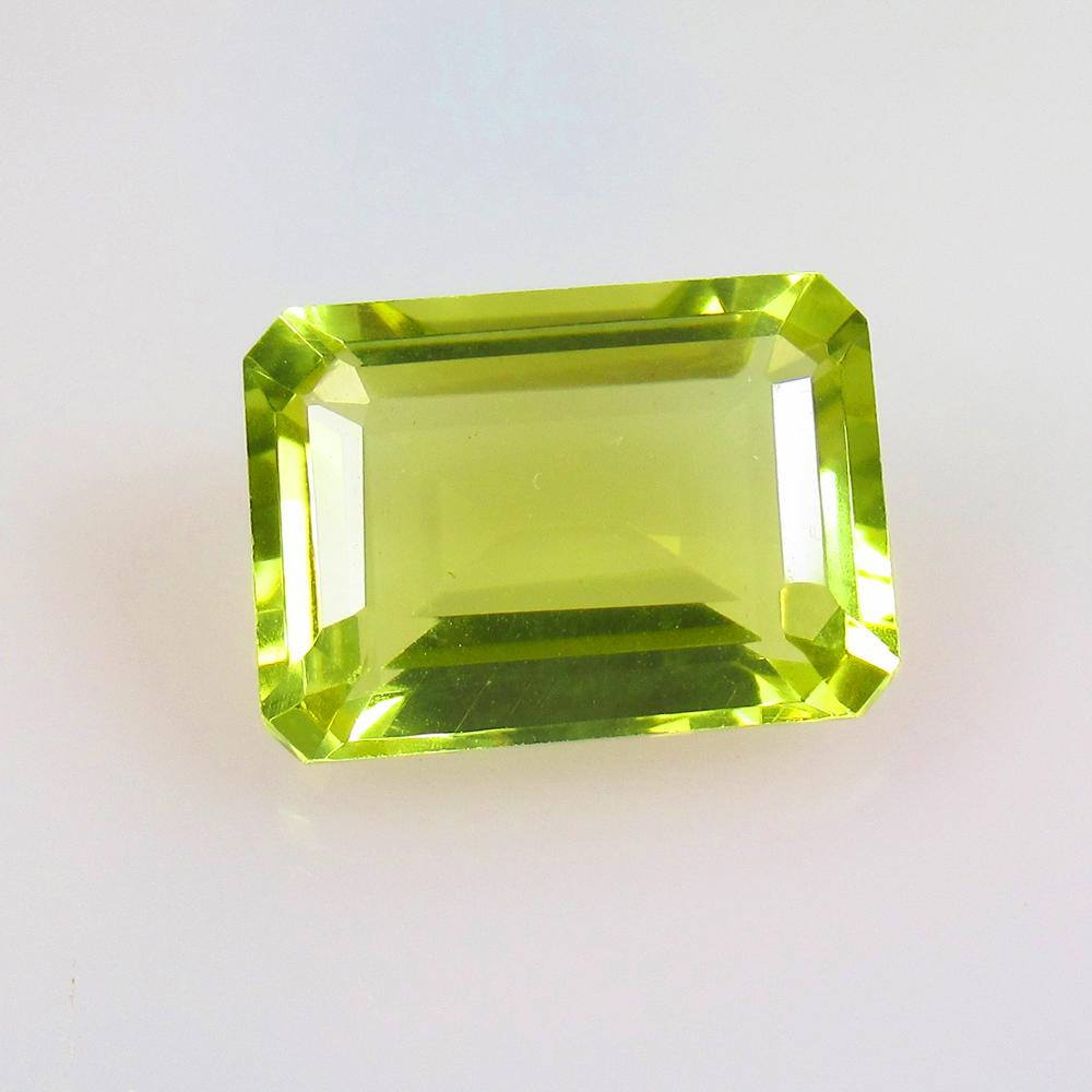 7.16 Ctw Natural Lemon Quartz Octagon Cut: No Reserve! Title: 7.16 Ctw Natural Lemon Quartz Octagon Cut Stone Clarity: VVS Gemstones: Natural Lemon Quartz Size/Dimensions: 7.16 Carat Weights: 14.00 x 10.10 x 6.60 mm Additional Information: Goo