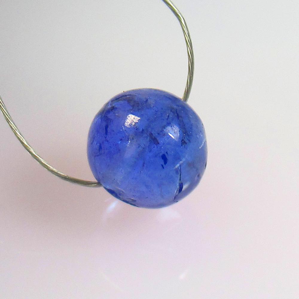 2.20 Ctw Natural Drilled Tanzanite Round Ball Beads: No Reserve! Title: 2.20 Ctw Natural Drilled Tanzanite Round Ball Beads Stone Clarity: Transparent Gemstones: Natural Tanzanite Beads Size/Dimensions: 2.2 Carat Weights: 6.30 x 6.30 mm Additional Infor
