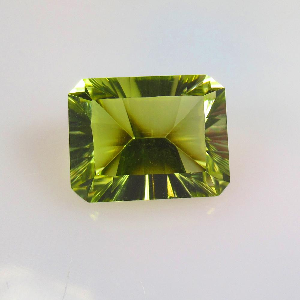 8.50 Ctw Natural Lemon Quartz Concave Cut: No Reserve! Title: 8.50 Ctw Natural Lemon Quartz Concave Cut Stone Clarity: VVS Gemstones: Natural Lemon Quartz Size/Dimensions: 8.5 Carat Weights: 14.20 x 11.00 x 8.10 mm Additional Information: Good
