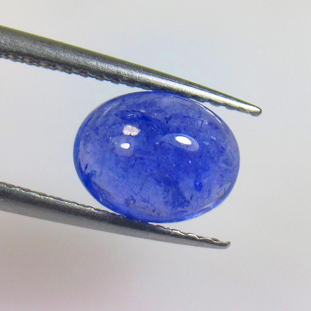 2.30 Ctw Natural Tanzanite Oval Cab: No Reserve! Title: 2.30 Ctw Natural Tanzanite Oval Cab Stone Clarity: Semi - Transparent Gemstones: Tanzanite Size/Dimensions: 2.3 Carat Weights: 8.80 x 7.00 x 4.30 mm Additional Information: Top Qual