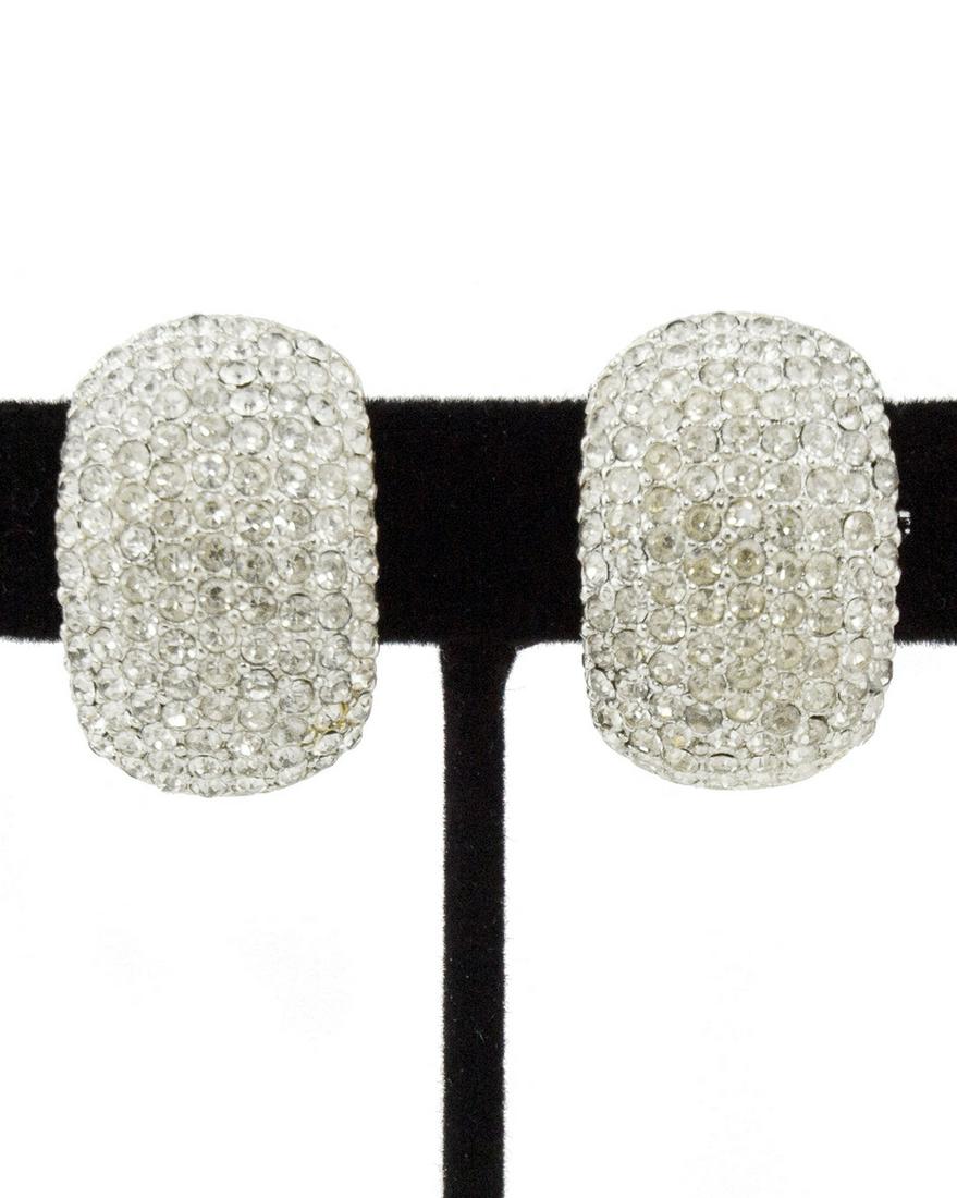 Ciner Rhinestone Pavée Clip On Earrings: Stunning Ciner 1960's rhinestone pavée clip on earrings made from silver gilt metal. In excellent condition with no loss of stones or signs of wear. Classic and perfect for evening, daytime or tr