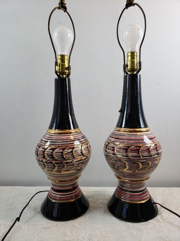 Vintage Atomic Table Lamps Black and Pink with Gold Accents Pair of Mid Century Modern 1950's Retro (1 of 9)