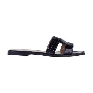 Hermes Oran Sandal Black Alligator Flat Slides 39 / 9 New w/Box: Guaranteed authentic Hermes Oran Sandals featured in Black Alligator. The iconic H cutout over the top of the foot. Classic and timeless. Wood heel with leather sole. Comes with sleepers, signature