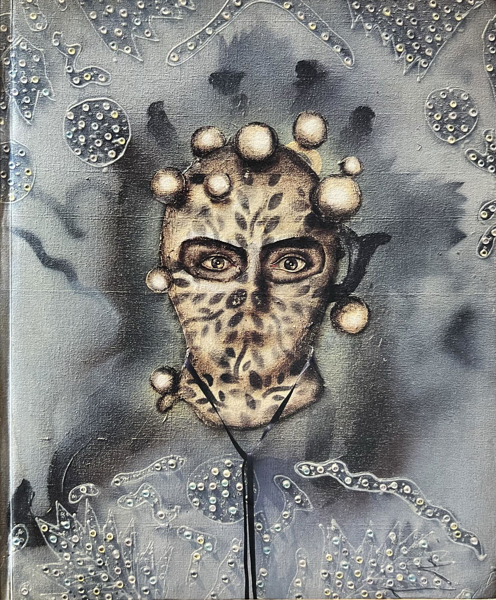 Julio Galan - Exposicion Retrospective -VERY RARE: Julio Galan - Exposicion Retrospective-VERY RARE BOOK !!! Museo de arte contemporaneo de monterey 275 pages dimension : 12 x 9 3/4" RARE book. Profusely Illustrated. Galn was a Neo Expressionist. Plea