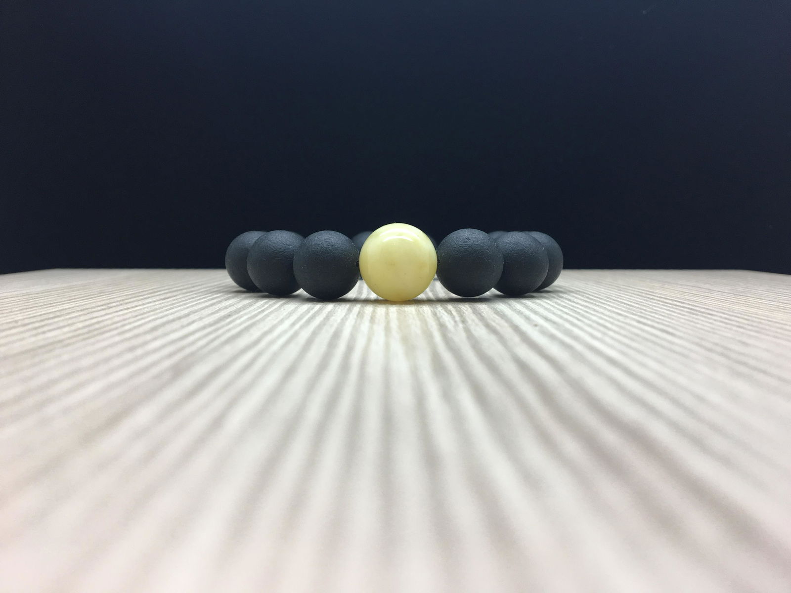 Antique Amber Bracelet made from Round Amber beads (1 of 7)